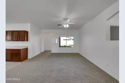 230 W Pacific Drive, Casa Grande, AZ 85122 - Photo 10