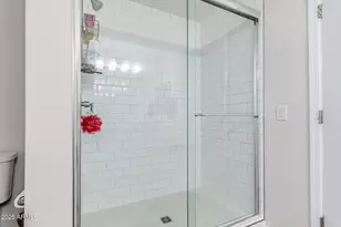 17478 W Paraiso Ln W, Surprise, AZ 85387 - Photo 18