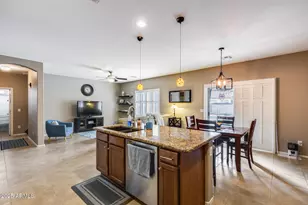 12163 W Locust Ln, Avondale, AZ 85323 - Photo 16