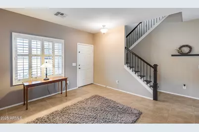 12163 W Locust Lane, Avondale, AZ 85323 - Photo 4