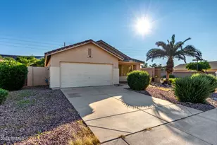 8103 W Tonto Ln, Peoria, AZ 85382 - Photo 4