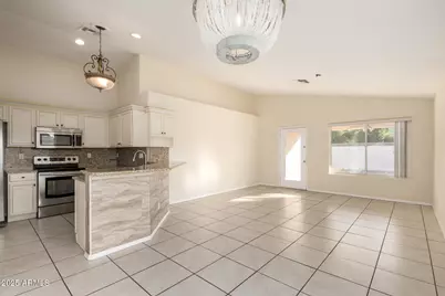 8103 W Tonto Lane, Peoria, AZ 85382 - Photo 10