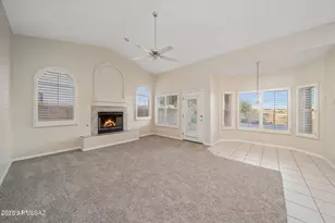 1645 E Ganymede Dr, Tucson, AZ 85737 - Photo 12