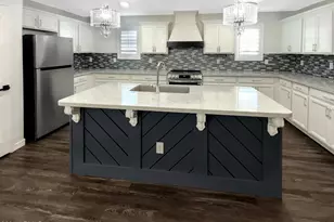 11671 N 165th Ln, Surprise, AZ 85388 - Photo 2