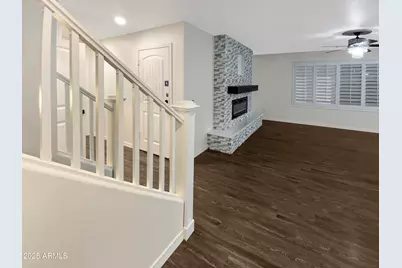 11671 N 165th Lane, Surprise, AZ 85388 - Photo 8