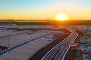 25445 W Bowker St, Buckeye, AZ 85326 - Photo 34