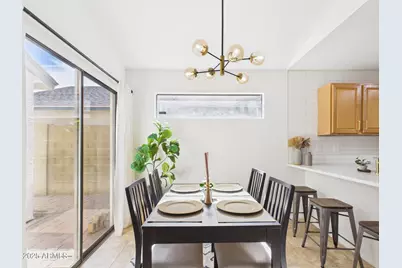 11807 N 76th Avenue, Peoria, AZ 85345 - Photo 4