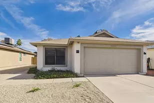 11807 N 76th Ave, Peoria, AZ 85345 - Photo 8