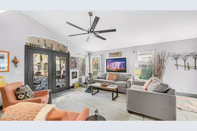 882 E Baylor Lane, Gilbert, AZ 85296 - Photo 2