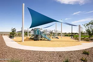 24138 W Carver Dr, Buckeye, AZ 85326 - Photo 20