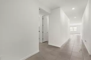 37230 W Montserrat St, Maricopa, AZ 85138 - Photo 2