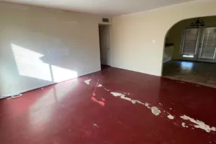 330 E Desert Dr, Phoenix, AZ 85042 - Photo 2