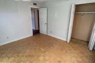 330 E Desert Dr, Phoenix, AZ 85042 - Photo 16