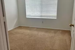 1633 E Lakeside Dr, Gilbert, AZ 85234 - Photo 8