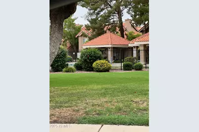 1633 E Lakeside Drive #17, Gilbert, AZ 85234 - Photo 18