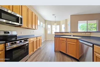 13586 W Monte Vista Road, Goodyear, AZ 85395 - Photo 20