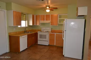 1162 S Ironwood Dr, Apache Junction, AZ 85120 - Photo 4