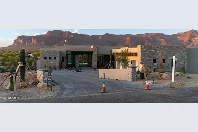 6642 E Old Camp Road, Gold Canyon, AZ 85118 - Photo 2