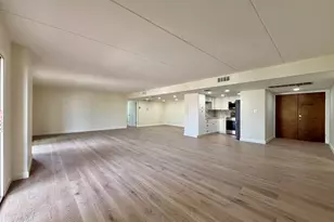 7930 E Camelback Rd, Scottsdale, AZ 85251 - Photo 8