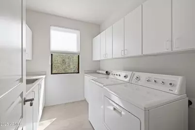 22463 N 54th Street, Phoenix, AZ 85054 - Photo 28