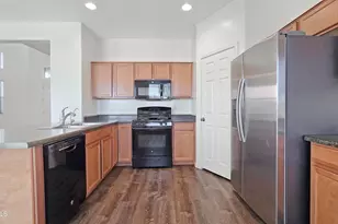 1006 S 202nd Ln, Buckeye, AZ 85326 - Photo 10