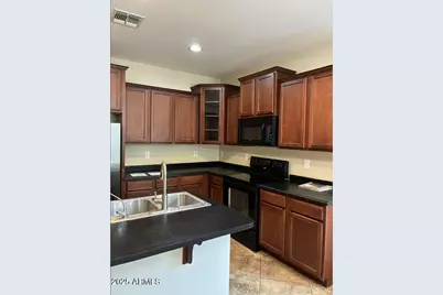 2747 E Clifton Avenue, Gilbert, AZ 85295 - Photo 6