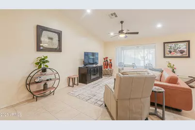 146 S Firerock Court, Casa Grande, AZ 85194 - Photo 8