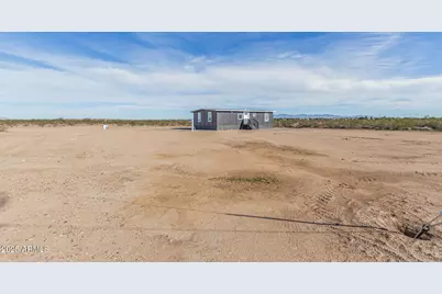 35353 W Wier Avenue, Tonopah, AZ 85354 - Photo 4