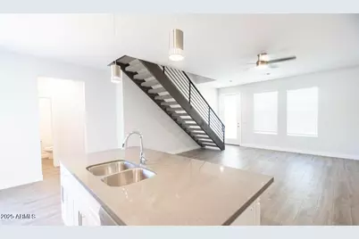 1850 N 51st Street #5, Phoenix, AZ 85008 - Photo 6