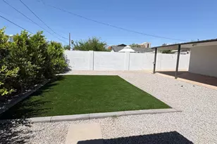 385 E Clarendon Ave, Phoenix, AZ 85012 - Photo 32