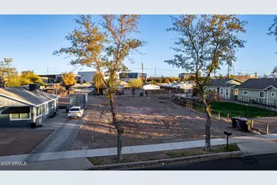 130 W Park Avenue #11, Gilbert, AZ 85233 - Photo 2
