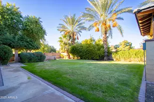 5627 N 83rd Ln, Glendale, AZ 85303 - Photo 6