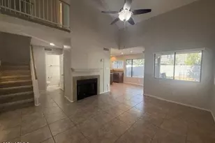 410 S Seawynds Blvd, Gilbert, AZ 85233 - Photo 2