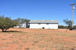 8680 E Mustang Trail, Hereford, AZ 85615 - Photo 12