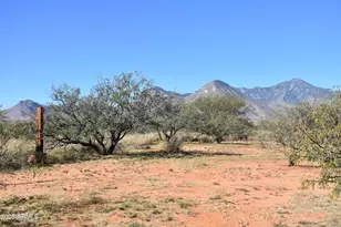 8680 E Mustang Trail, Hereford, AZ 85615 - Photo 18