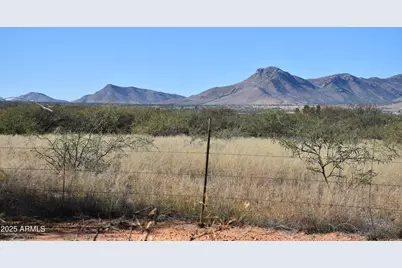 8680 E Mustang Trail, Hereford, AZ 85615 - Photo 22