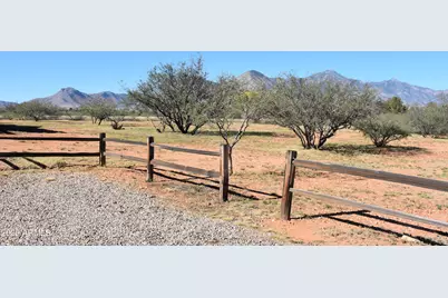 8680 E Mustang Trail, Hereford, AZ 85615 - Photo 6