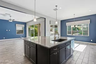 4621 E Walter Way, Phoenix, AZ 85050 - Photo 8