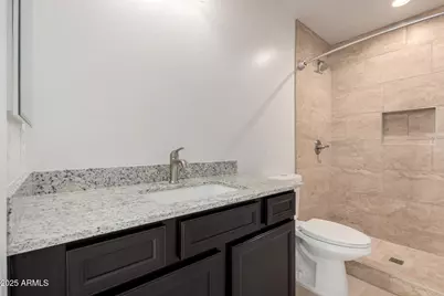 2806 W Royal Palm Road, Phoenix, AZ 85051 - Photo 24