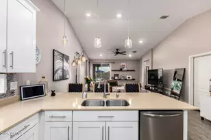 11702 E Massai Point, Gold Canyon, AZ 85118 - Photo 8