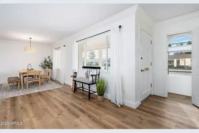 3002 E Whitton Avenue, Phoenix, AZ 85016 - Photo 2