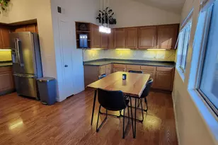 2121 W Potter Dr, Phoenix, AZ 85027 - Photo 8