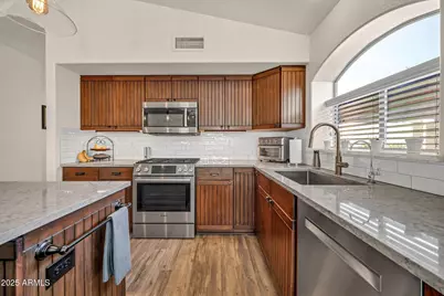 4719 E Adobe Drive, Phoenix, AZ 85050 - Photo 10