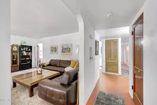 2917 E Highland Ave, Phoenix, AZ 85016 - Photo 10