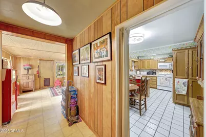 2917 E Highland Avenue, Phoenix, AZ 85016 - Photo 24