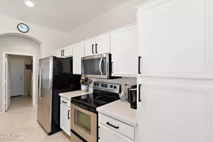 1819 W Deer Creek Rd, Phoenix, AZ 85045 - Photo 10