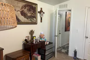 7300 N 51st Ave, Glendale, AZ 85301 - Photo 10