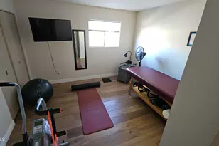 239 E Betty Elyse Ln, Phoenix, AZ 85022 - Photo 16
