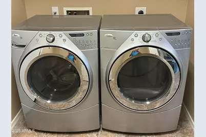 1426 N 81st Drive, Phoenix, AZ 85043 - Photo 18