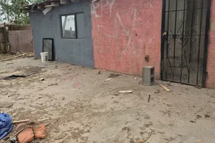 3206 W Pierce St, Phoenix, AZ 85009 - Photo 8